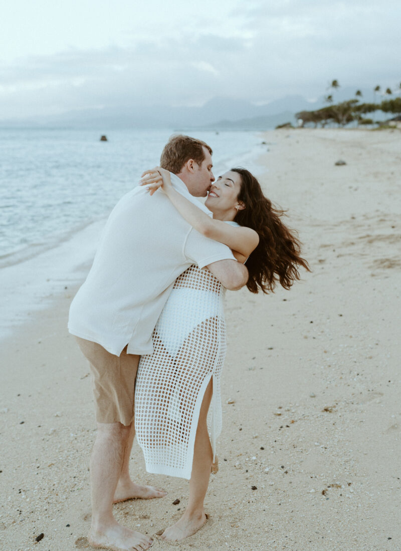 48 Dreamy Inspo Pics For Your Beach Engagement Photoshoot